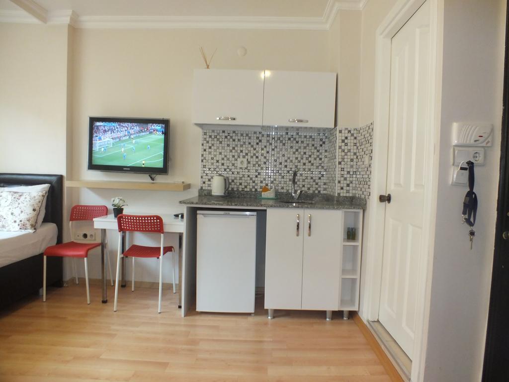 Taksim 9 Suites Apartments Istanbul Exterior photo
