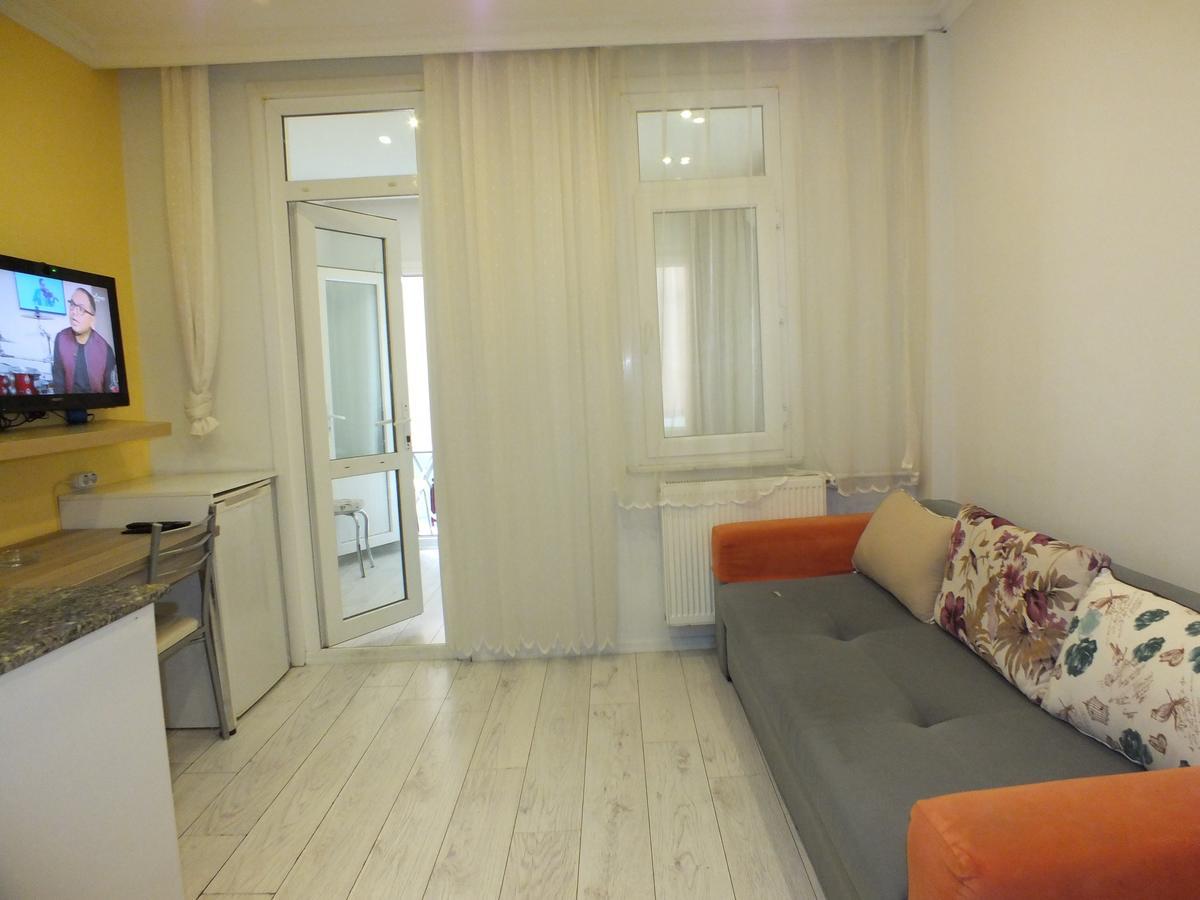 Taksim 9 Suites Apartments Istanbul Exterior photo